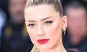 l intro 1651259317 300x180 - Amber Heard revela que sigue enamorada de Johnny Depp