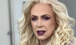 laura zapata fallaeceabuela 300x180 - Laura Zapata cuenta los últimos momentos de su abuela