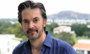 16567023417342 1 300x180 - Fernando del Solar 'logra' reunir a los hijos de Ingrid con los de su viuda