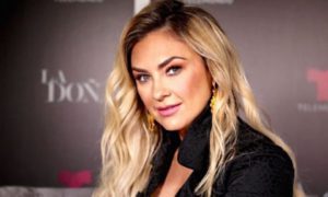 aracelyarambula contagio pierdeasupapa 300x180 - Aracely Arámbula vive un momento complicado