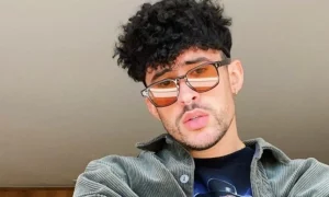badbunnydakiti crop1605325027106.jpg 554688468 300x180 - Bad Bunny hace sorprendentes declaraciones sobre su relación