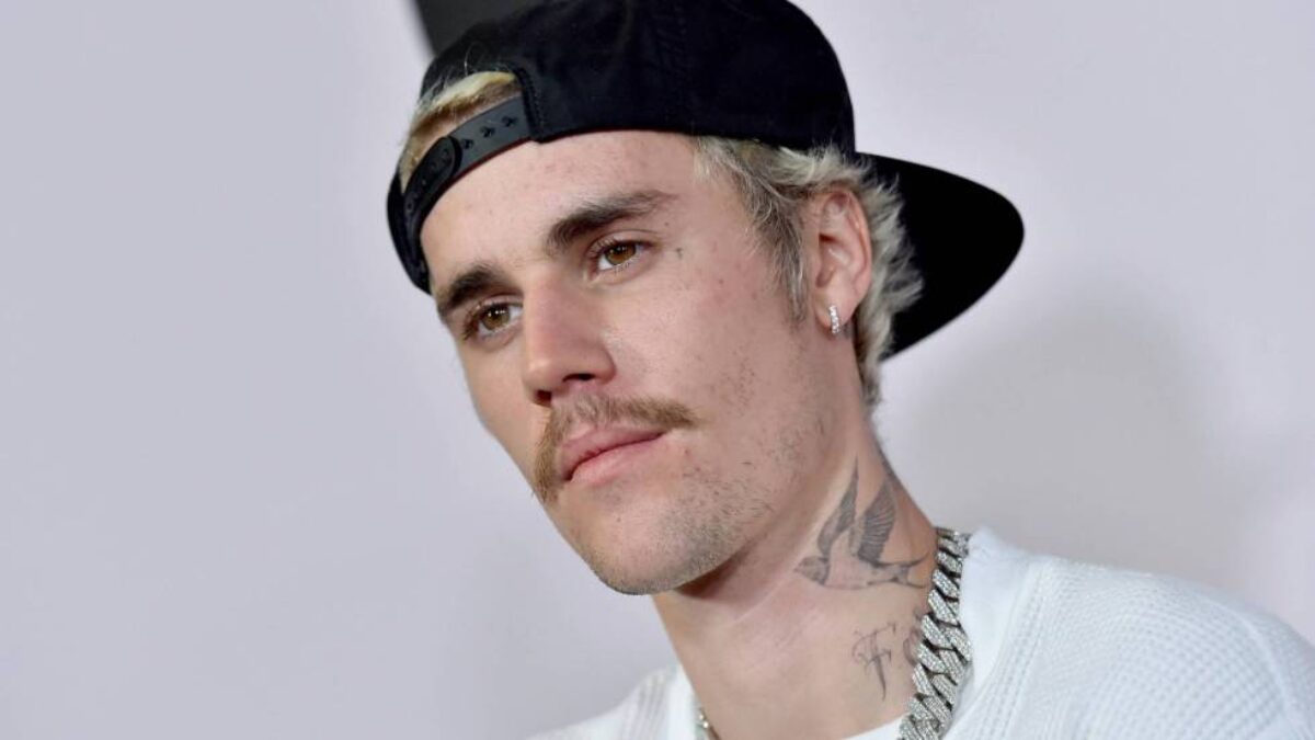 justin bieber responde a la polemica de abuso sexual yo estaba con selena 1200x675 1 - Justin Bieber reanudará su gira tras parálisis facial