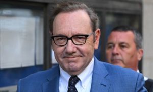 kevin spacey  300x180 - Kevin Spacey se declara no culpable