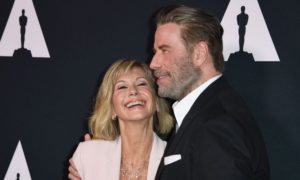 actors olivia newton john and john travolta on the red news photo 1017381826 1534491589 300x180 - John Travolta se despide de Olivia Newton-John