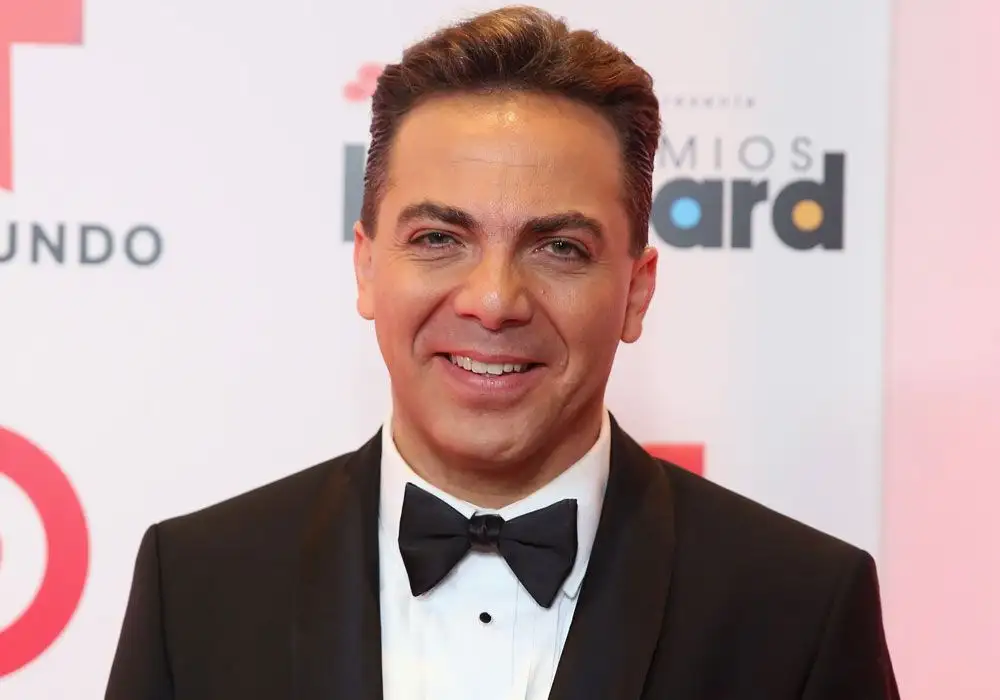 cristian castro b - Cristian Castro revela la razón por la que se fue de México