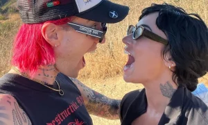 descarga 6 300x180 - Demi Lovato presume a su nuevo novio