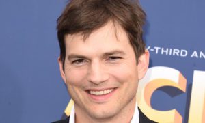 l intro 1650922572 300x180 - Ashton Kutcher y la rara enfermedad que le afectó la vista