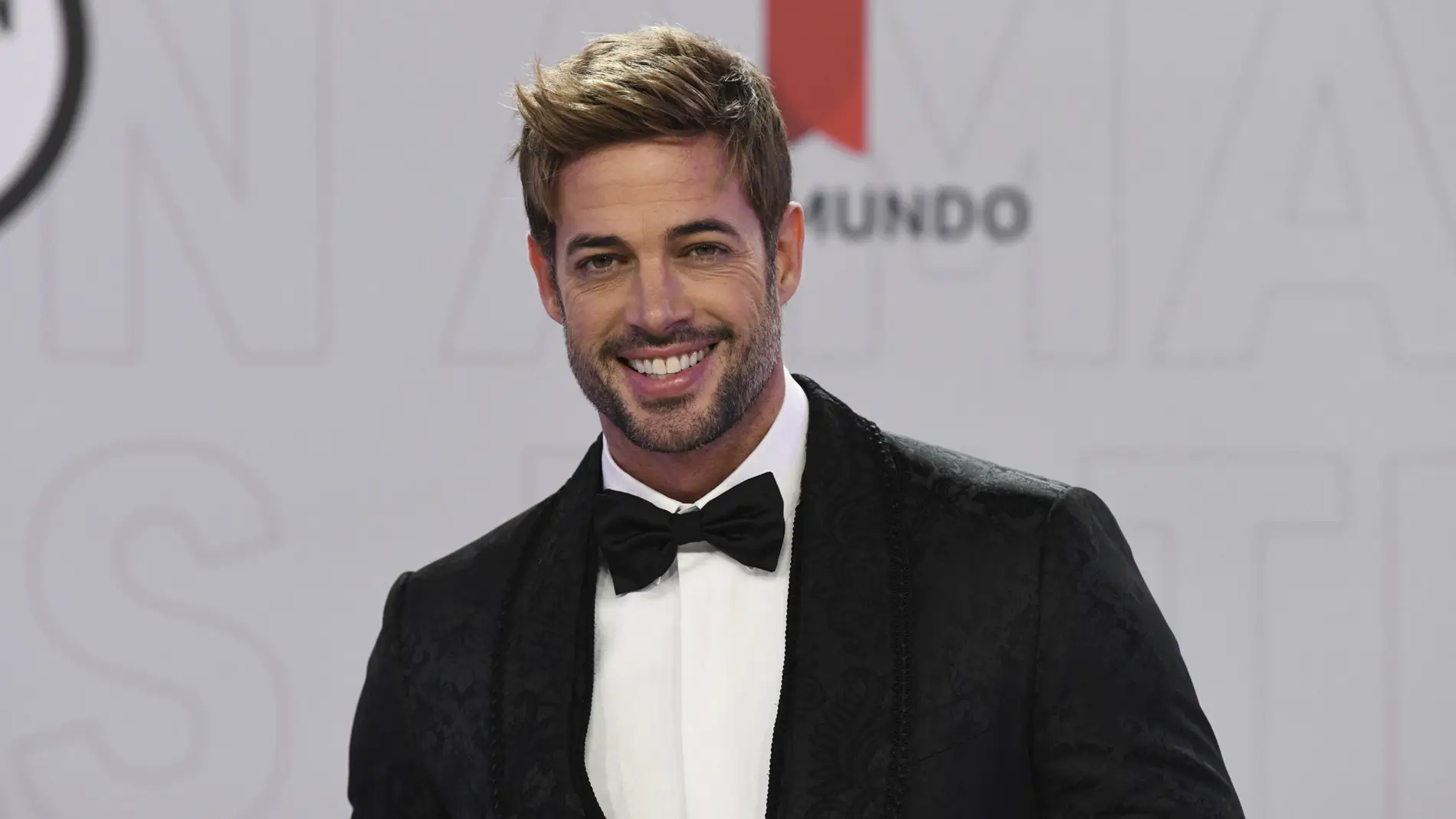 william levy infancia muy humilde ausencia padre accidente hijo videoclip jennifer lopez 98 - William Levy y la enérgica declaración sobre su ex 