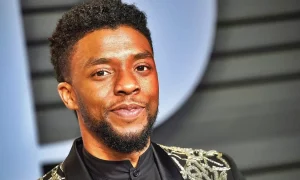 Chadwick Boseman 1 1 1200x675 1 300x180 - Chadwick Boseman se vuelve Leyenda Disney