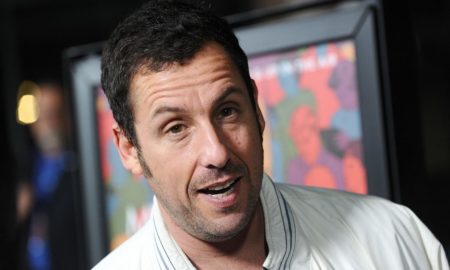 adam sandler murio fallecio tendencia viral 450x270 - Adam Sandler apareció en público con bastón