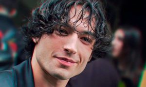 Ezra Miller 300x180 - Ezra Miller se declara inocente de robo