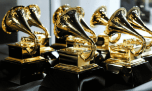 Latin Grammy 1024x494 1 300x180 - Los artistas que han acumulado más premios Latin Grammy