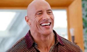 descarga 5 300x180 - Dwayne Johnson confirmaría el regreso de Henry Cavill 