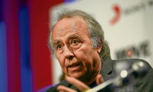 serrat c734d0ef 300x180 - Joan Manuel Serrat se despide de México