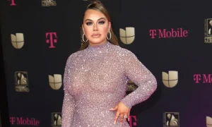 10052 chiquisriverapln2020 2 e1582385693983 300x180 - Chiquis Rivera conoce a su suegra y nueras