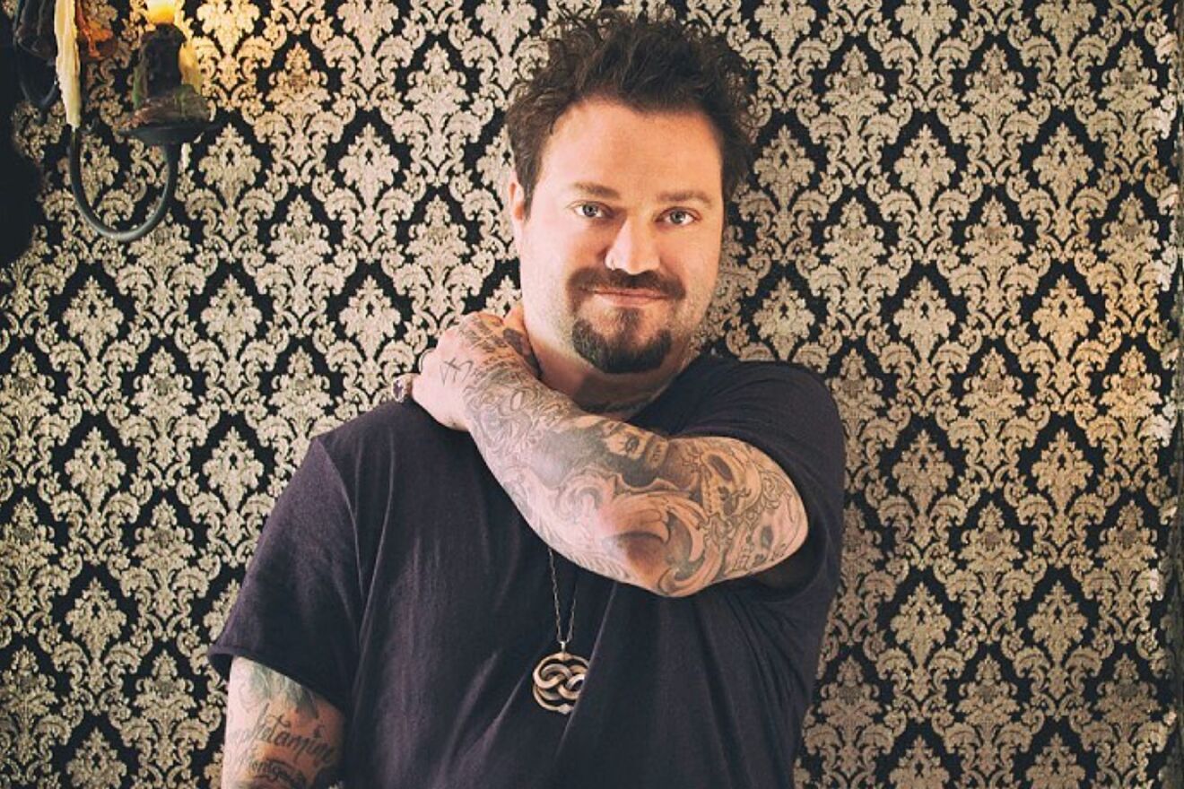 16706036711391 - Bam Margera está hospitalizado con respirador por neumonía