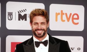 e0194ab6 c516 472f bab6 f97d31515ecb 16 9 discover aspect ratio default 0 300x180 - William Levy explota contra quienes lo ponen como el malo