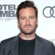 armie hammer e2642f44e56f4b659ac142f6438fc2e8 80x80 - Armie Hammer rompe el silencio