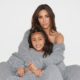 kim kardashian and north west 80x80 - Kim Kardashian presume el increíble talento de su hija