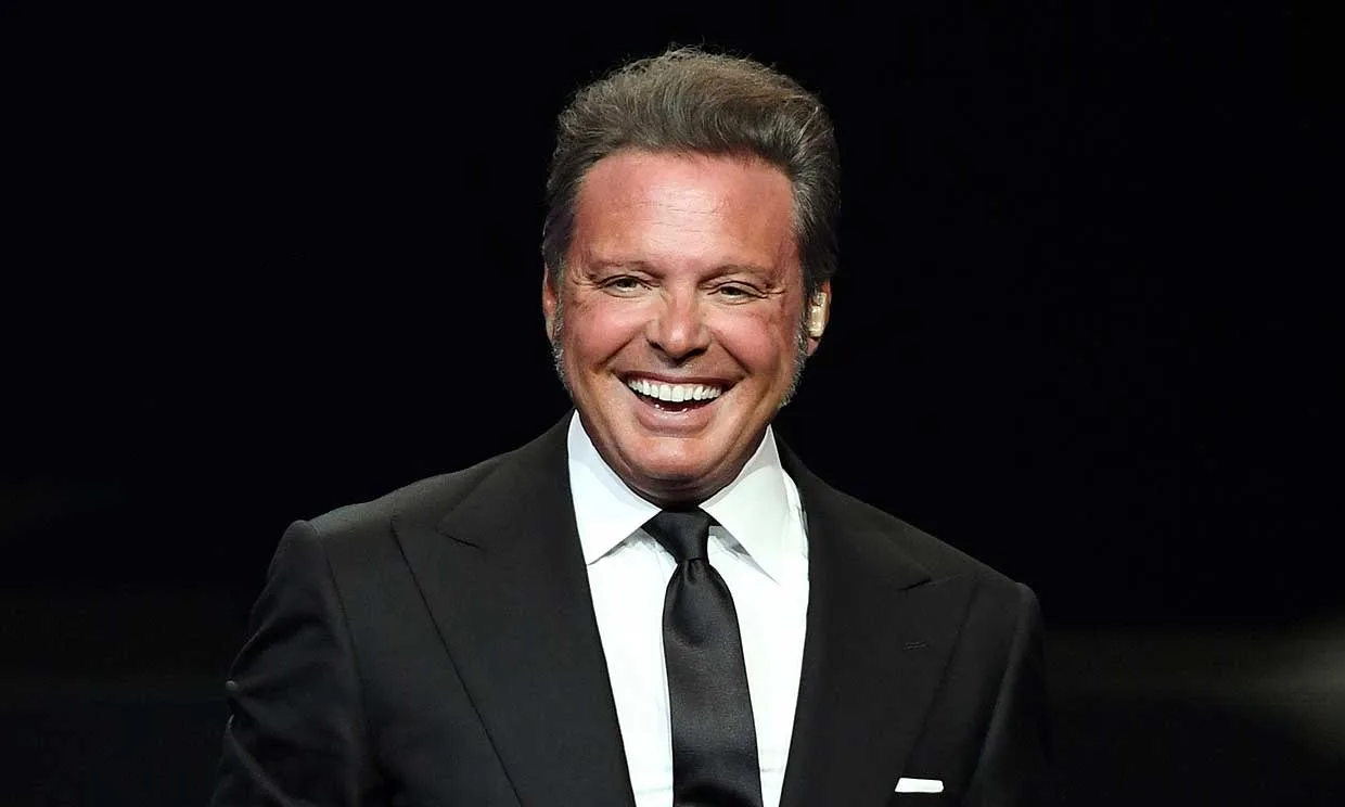 luis miguel getty t.jpg - Captan a Luis Miguel haciéndole el feo a un fan