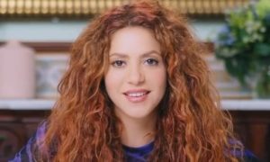 shakira cansada acoso prensa por separacion pique 1049581 300x180 - Shakira retira la bruja de su balcón