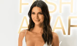 kendall jenner x1x.png 242310155 300x180 - Kendall Jenner y Bad Bunny confirman su relación