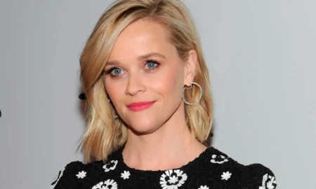 semana reese witherspoon vende su mansion de los angeles por 25 millones 5 450x270 - Reese Witherspoon anuncia su divorcio de Jim Toth