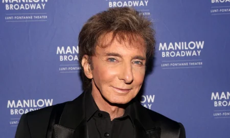 GettyImages 1165328853 450x270 - Barry Manilow revela su secreto para mantenerse joven