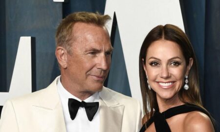 468cc55312ff07977444c01c42516259 450x270 - Kevin Costner se divorcia de Christine Baumgartner