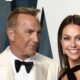 468cc55312ff07977444c01c42516259 80x80 - Kevin Costner se divorcia de Christine Baumgartner