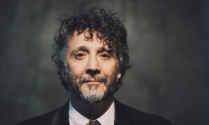 fito paez 300x180 - Fito Páez es operado en Argentina
