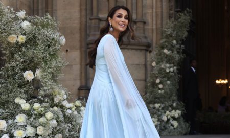 paloma cuevas boda t 450x270 - Paloma Cuevas sorprende con "vestido de novia"