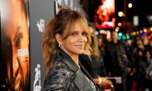 halle berry attends the 2021 afi fest official screening of news photo 1636994299 300x180 - Halle Berry pagará millonaria suma tras su divorcio