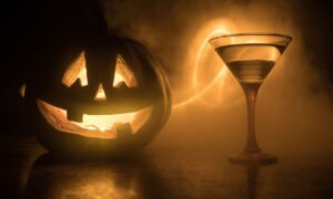 1 Spooky drinks destacada 300x180 - Cocteles para Halloween y cómo prepararlos en casa