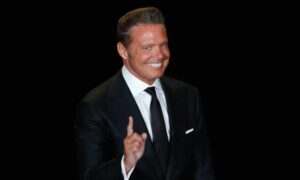 cuartoscuro luis miguel3 185241 300x180 - Luis Miguel pospone fecha en EU