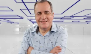 locutor 300x180 - Muere el icónico locutor,Manuel Guerrero