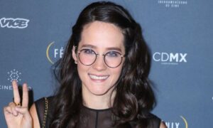 6VTLC3T4TBCOBOVEV3T6TN75UM 300x180 - Ximena Sariñana habla sobre la IA en la música