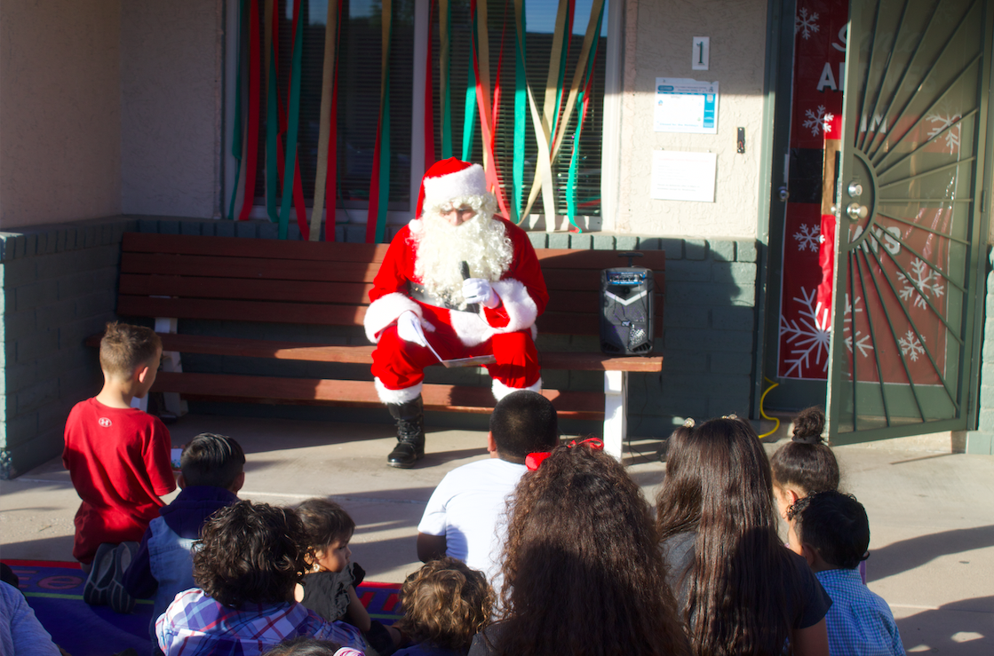 Guadalupe 2 - CPLC llevó felicidad navideña a niños en Guadalupe