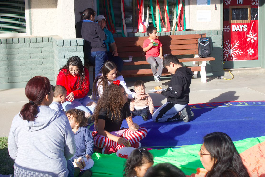 Guadalupe 3 - CPLC llevó felicidad navideña a niños en Guadalupe