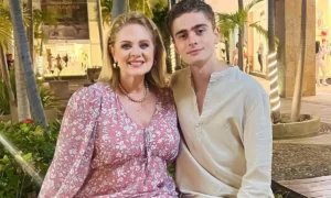 descarga 65 300x180 - Nicolás Buenfil responde a quienes cuestionan su orientación sexual