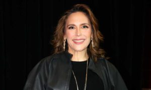 11985 angelicavalepreviapln2024019 300x180 - Angélica Vale presume reencuentro con Chayanne