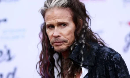 steven tyler cantante de aerosmith se intern en un centro de rehabilitacin de drogas 450x270 - Desestiman demanda contra Steve Tyler