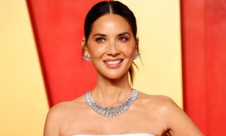 af8cc742 cd1f 4db4 94d8 23d0d045e1a4 16 9 discover aspect ratio default 0 450x270 - Olivia Munn tuvo una doble mastectomía