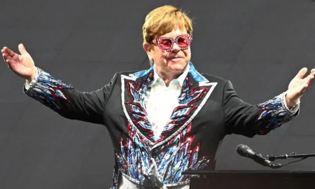 elton john 450x270 - Elton John puso fin a su relación de largo plazo con Gucci