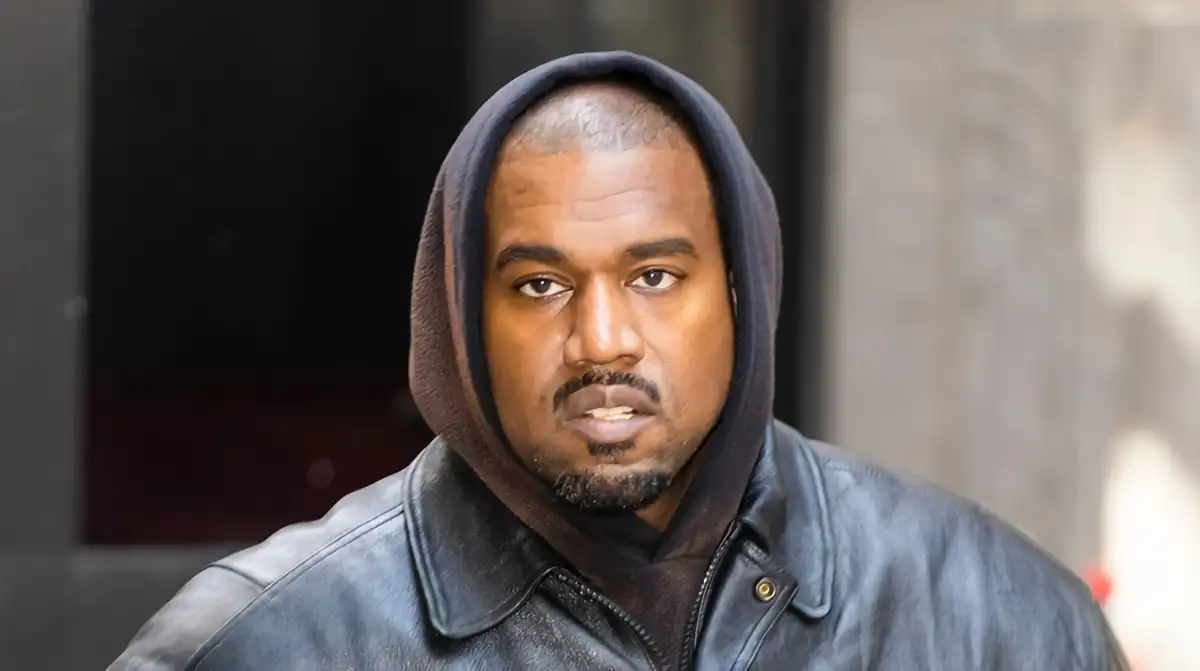 kanye - Ex asistente de Kanye West lo demanda por acoso sexual