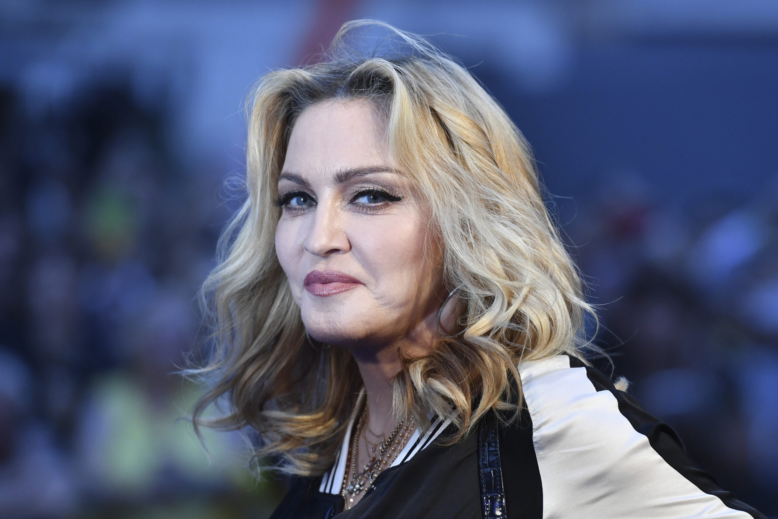 16880534259769 scaled - Madonna retoma el proyecto de su biopic