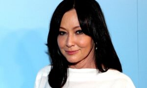 925fe058 b463 43b2 ab8b 83ec15b6ff69 300x180 - Shannen Doherty estaba agradecida por el tiempo que vivió