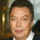 he narrates audiobooks 1606174396 80x80 - Tim Curry regresa al cine de terror