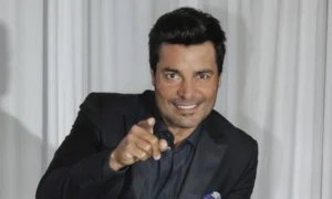 chayanne gira bailemos otra vez ciudades mexico 2025 300x180 - Chayanne regresa a México