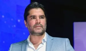 eduardo verastegui 182202 300x180 - Eduardo Verástegui arremete contra Bad Bunny 